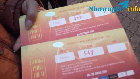 Ảnh Pas cặp vé vip đẹp giữa san khâu