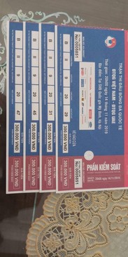 Ảnh Bán 2  cặp vé liền nhau ! Chính giữa sân khấu hàng đẹp