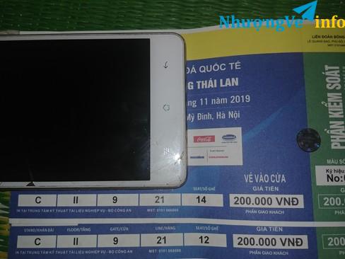 Ảnh Bán vé cửa C9 siêu vip khán đài C