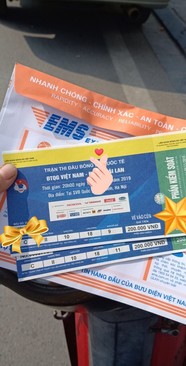 Ảnh Cặp vé C cửa 10 sát A giá 1t7 0904891985