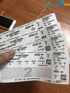 Ảnh Em nhượng lại mấy cặp vé B Bóng đá.