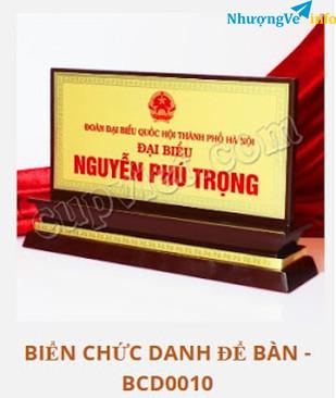 Ảnh Biển chức danh để bàn, biển gỗ đồng, biển chức danh công an, biển đồng