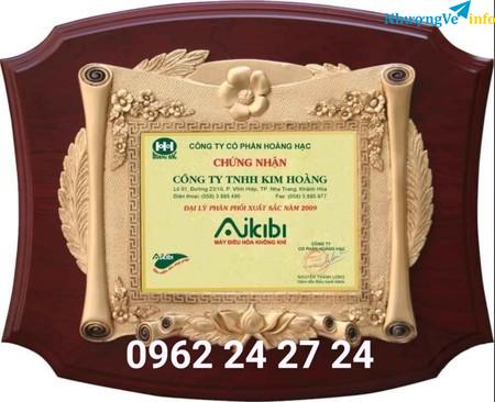 Ảnh sản xuất bảng vàng vinh danh chuyên ngành phun xăm, nơi nhận làm bằng khen học viên tốt nghiệp