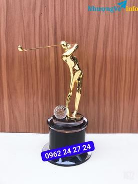Ảnh bán cúp golf pha lê cao cấp, sản xuất cúp thể thao