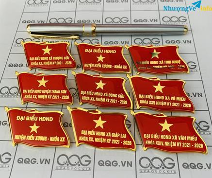 Ảnh Sản xuất huy hiệu đại biểu hội đồng nhân dân