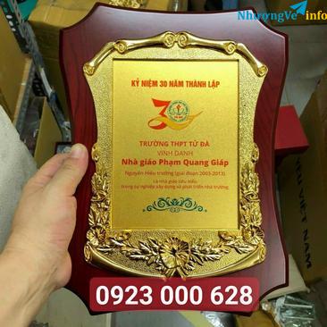Ảnh Biểu trưng tôn vinh gỗ đồng, biểu trưng đồng,bằng chứng nhận đại lý, nhân viên xuất sắc