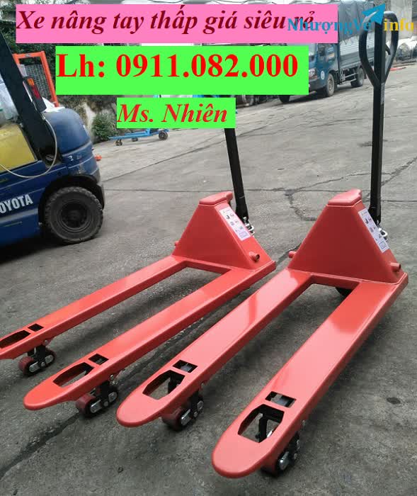 Ảnh Bán xe nâng tay thấp mạ kẽm giá rẻ- xe nâng tay thường 3 tấn- lh 0911082000