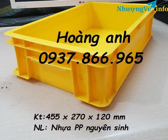 Ảnh Thùng nhựa đặc B2, thùng nhựa có nắp, khay nhựa tại Hà Nội, khay đặc, khay nhựa đựng cửa hàng bán kim khí trưng bày sản phẩm