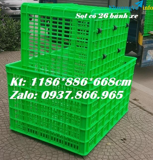 Ảnh SoÌ£t nhưÌ£a đâÌy haÌng trong phân xươÌng, soÌ£t nhưÌ£a, soÌ£t keÌo haÌng, soÌ£t coÌ 26 baÌnh xe taÌ£i haÌ nôÌ£i