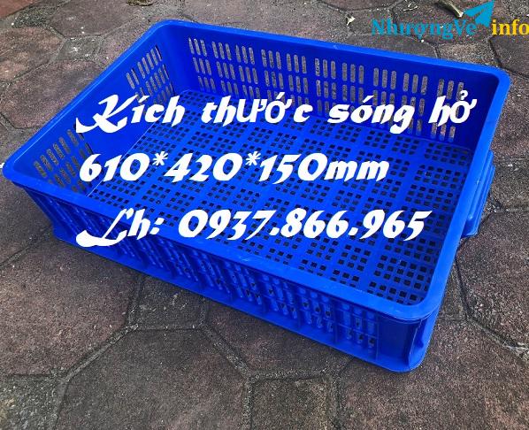 Ảnh Sọt nhựa chứa rau củ ở cửa hàng tiện ích, sóng nhựa rỗng, sọt cao 15 tại Long Biên